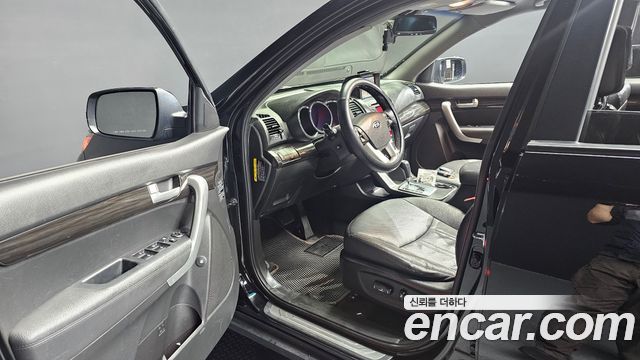 Kia Sorento 2012 — photo 13