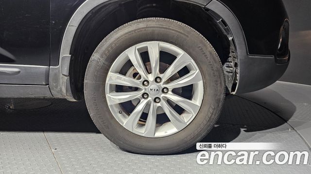 Kia Sorento 2012 — photo 7