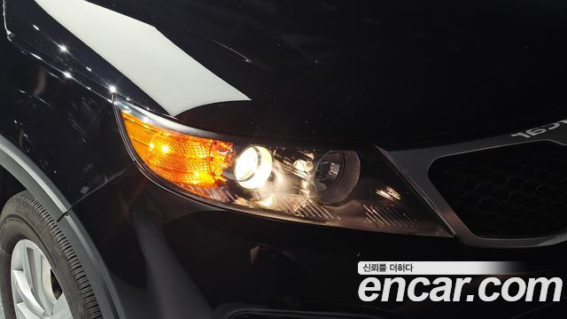 Kia Sorento 2012 — photo 8