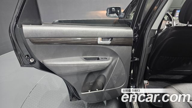 Kia Sorento 2012 — photo 15
