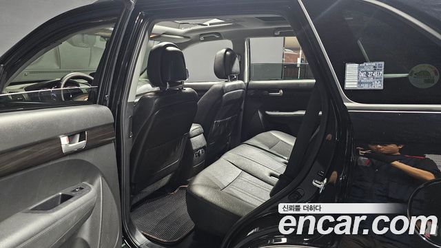 Kia Sorento 2012 — photo 16