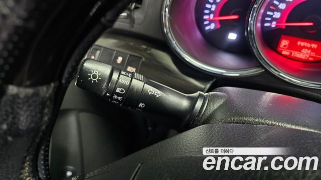Kia Sorento 2012 — photo 30