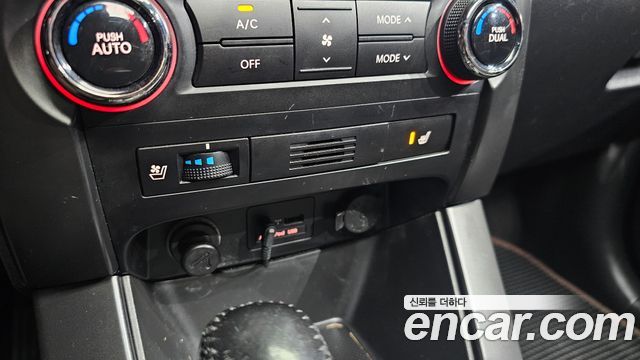 Kia Sorento 2012 — photo 32
