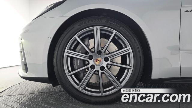 Porsche Panamera 2025 — photo 5