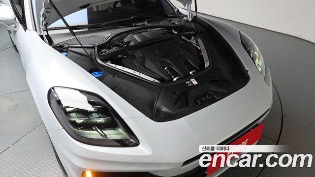 Porsche Panamera 2025 — photo 6