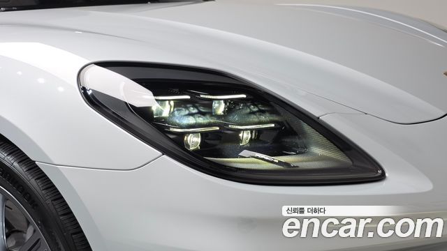 Porsche Panamera 2025 — photo 8