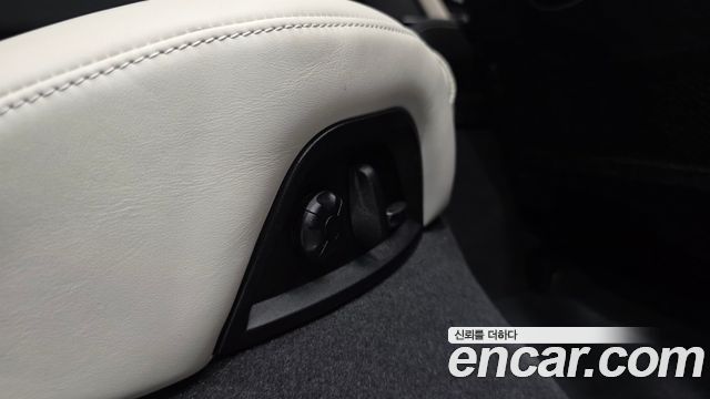 Porsche Panamera 2025 — photo 31