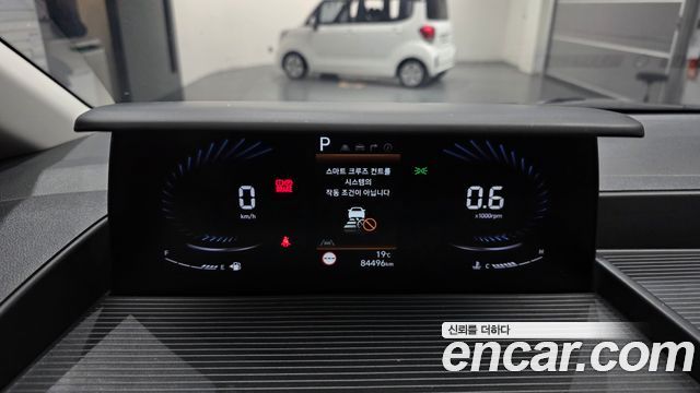 Hyundai Staria 2022 — photo 11