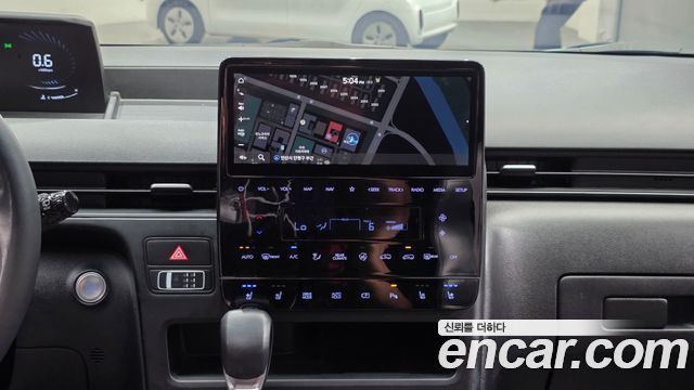 Hyundai Staria 2022 — photo 20