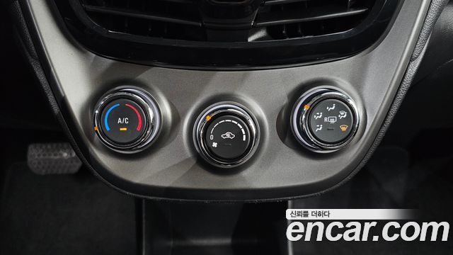 Chevrolet Korea Spark 2021 — photo 23