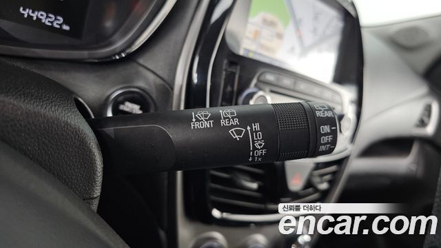 Chevrolet Korea Spark 2021 — photo 28