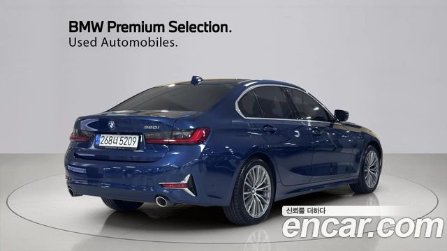 BMW 3-Series 2022 — photo 2
