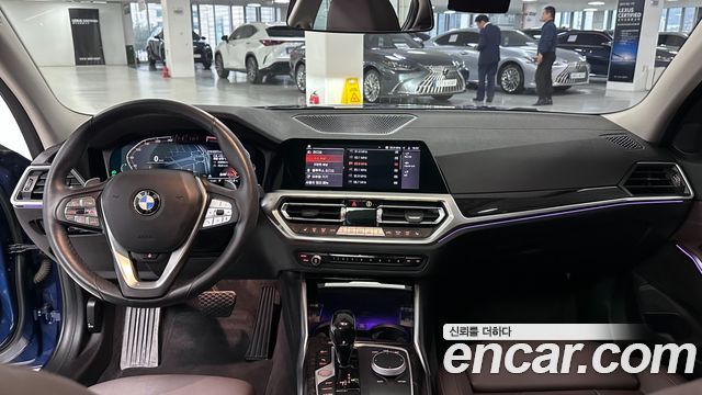 BMW 3-Series 2022 — photo 7
