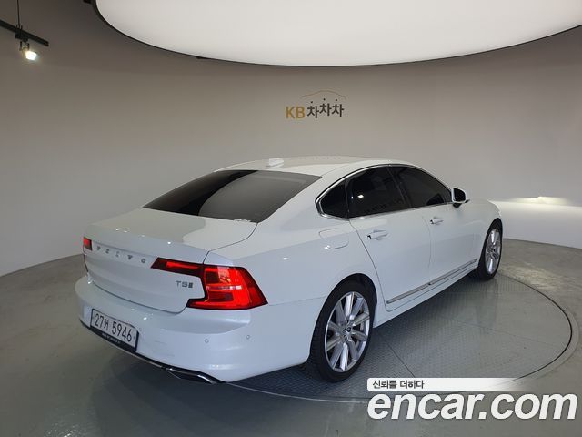 Volvo S90 2019 — photo 2