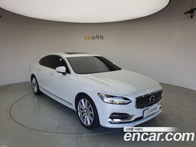 Volvo S90 2019 — photo 20