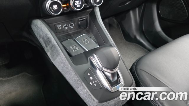 Renault Korea Zoe 2021 — photo 9