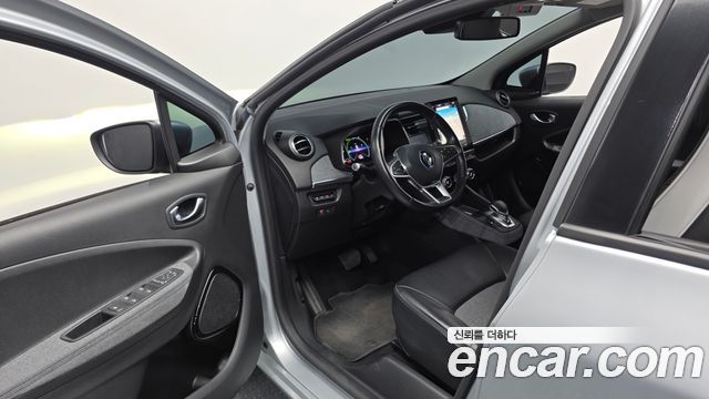 Renault Korea Zoe 2021 — photo 10