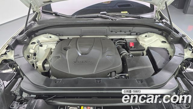 Volvo XC60 2018 — photo 6