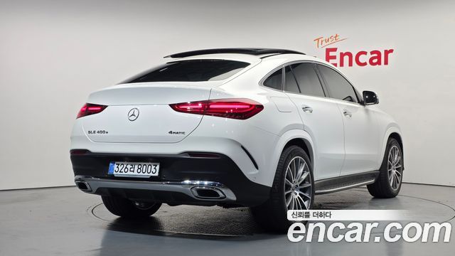Mercedes-Benz GLE-Class 2024 — photo 2