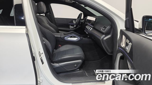 Mercedes-Benz GLE-Class 2024 — photo 17