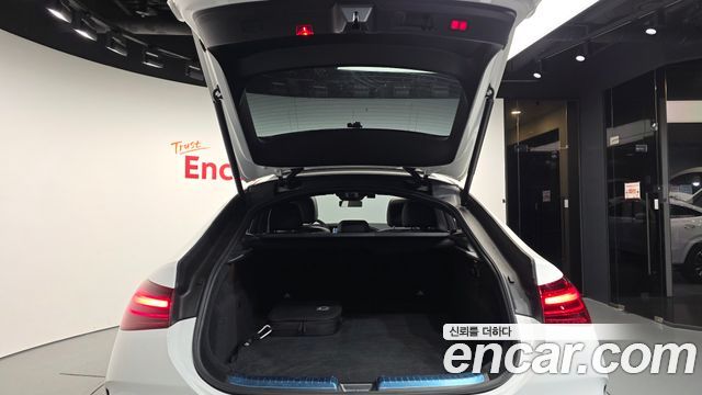 Mercedes-Benz GLE-Class 2024 — photo 26