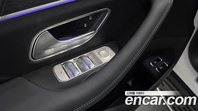 Mercedes-Benz GLE-Class 2024 — photo 27