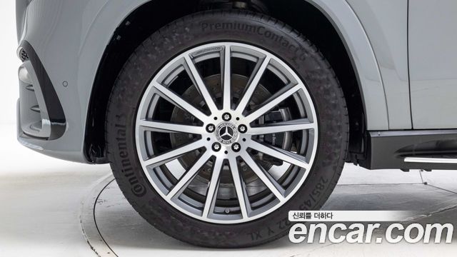 Mercedes-Benz GLS-Class 2025 — photo 5