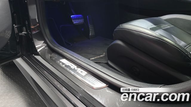 Mercedes-Benz AMG GT 2021 — photo 19