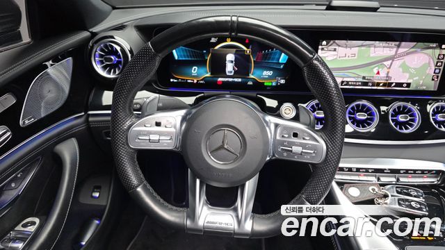 Mercedes-Benz AMG GT 2021 — photo 21