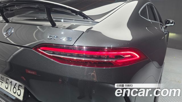 Mercedes-Benz AMG GT 2021 — photo 9