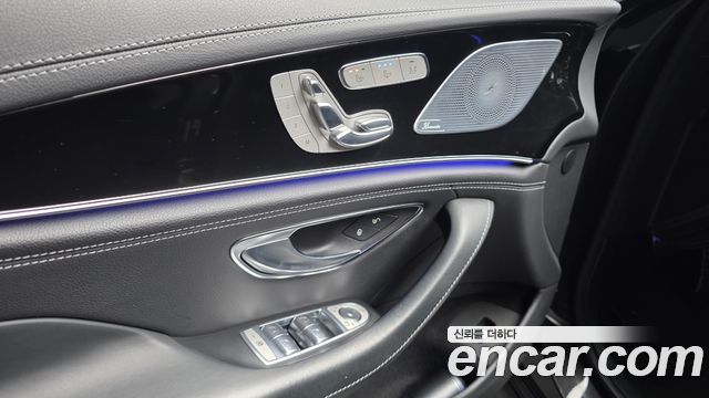 Mercedes-Benz AMG GT 2021 — photo 14
