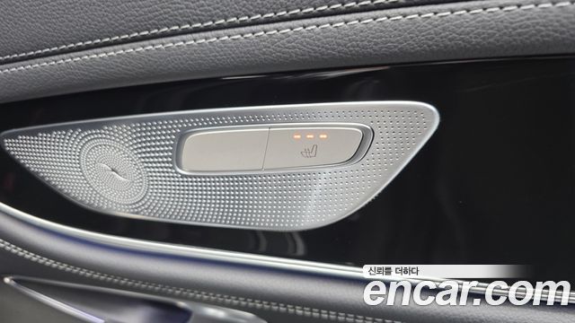 Mercedes-Benz AMG GT 2021 — photo 30