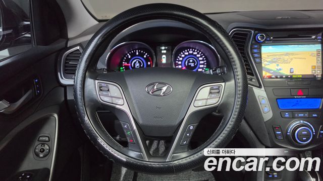 Hyundai Santafe 2015 — photo 13