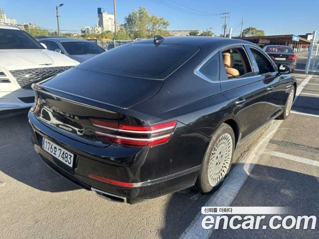 Genesis G80 2022 — photo 4