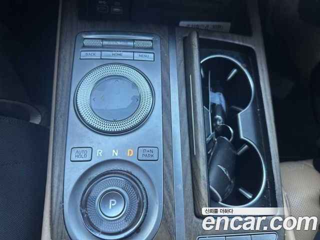 Genesis G80 2022 — photo 11