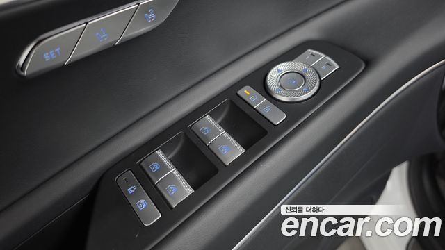 Genesis GV80 2025 — photo 39