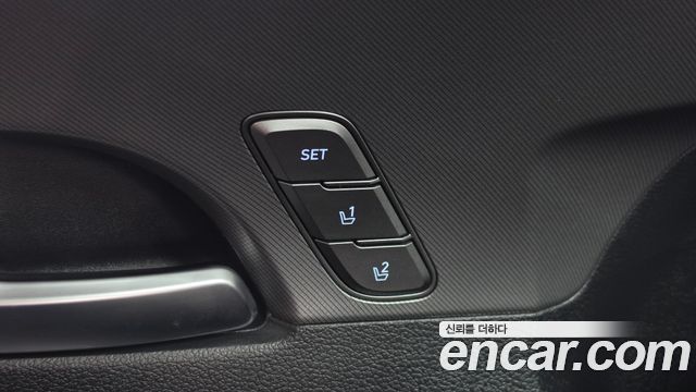 Hyundai Santafe 2021 — photo 29