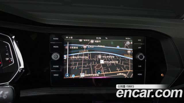Volkswagen Jetta 2024 — photo 20