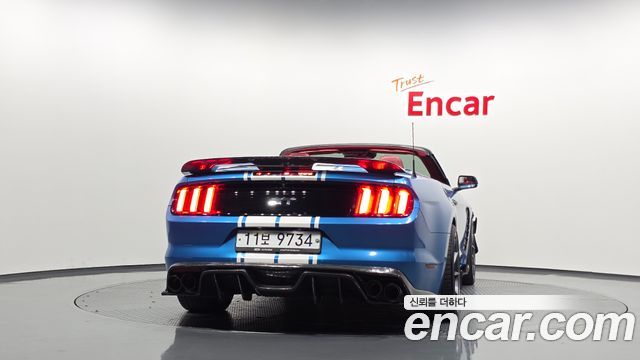 Ford Mustang 2015 — photo 4