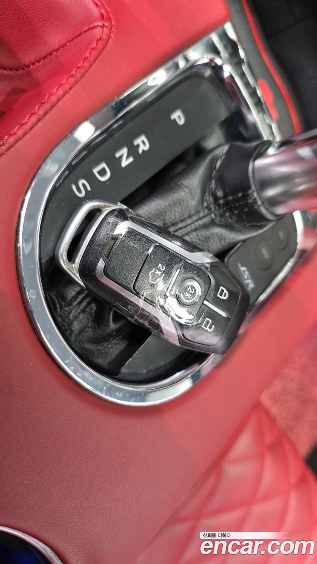 Ford Mustang 2015 — photo 21