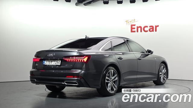 Audi A6 2022 — photo 2