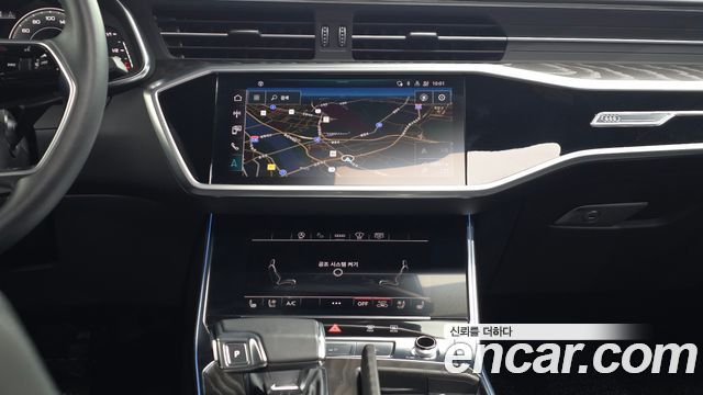 Audi A6 2022 — photo 19