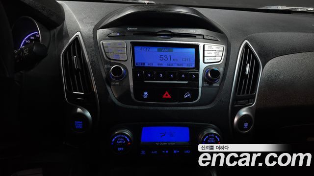 Hyundai Tucson 2010 — photo 16