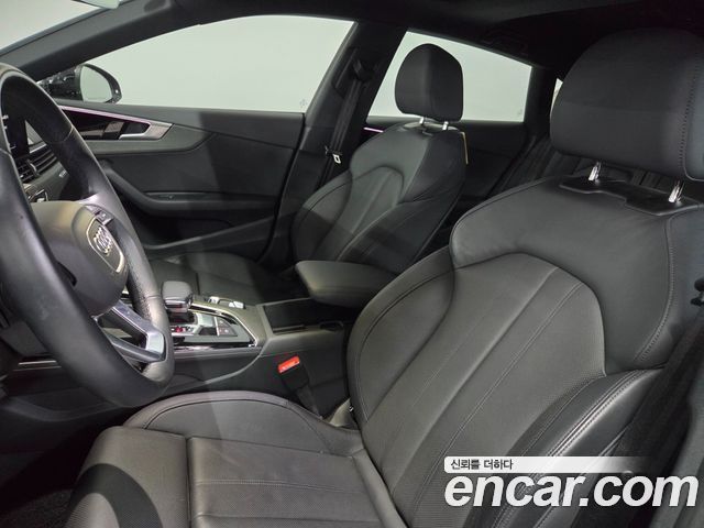 Audi A5 2023 — photo 10