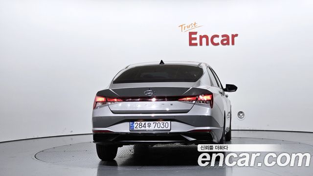 Hyundai AVANTE 2023 — photo 4