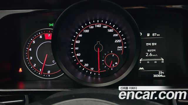 Hyundai AVANTE 2023 — photo 11