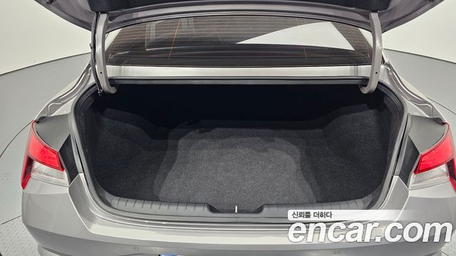 Hyundai AVANTE 2023 — photo 26