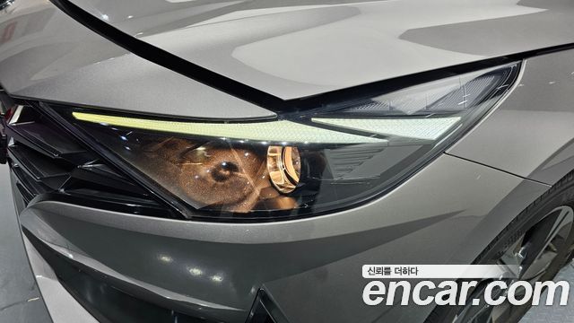 Hyundai AVANTE 2023 — photo 8