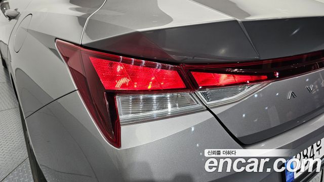 Hyundai AVANTE 2023 — photo 9