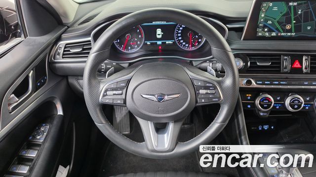 Genesis G70 2019 — photo 19